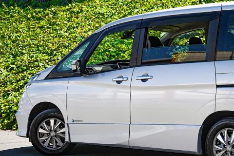 2019 Nissan Serena e-Power - Thumbnail