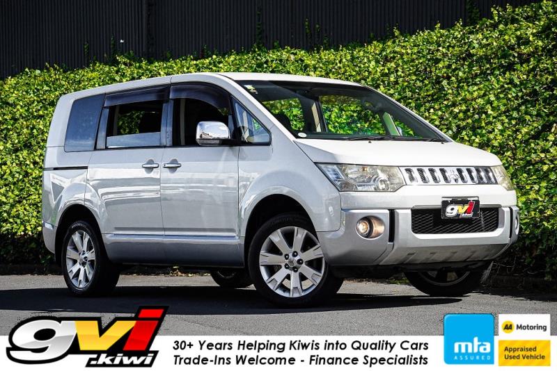 2012 Mitsubishi Delica D:5 Chamonix