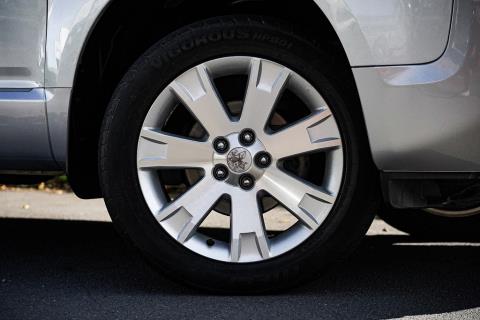 2012 Mitsubishi Delica D:5 Chamonix - Thumbnail