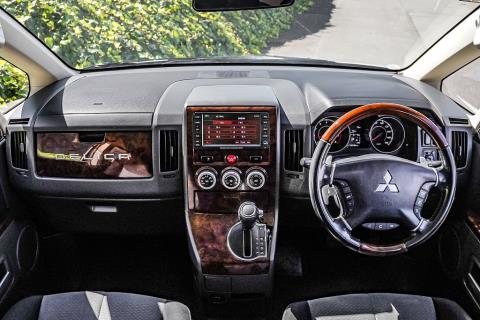 2012 Mitsubishi Delica D:5 Chamonix - Thumbnail