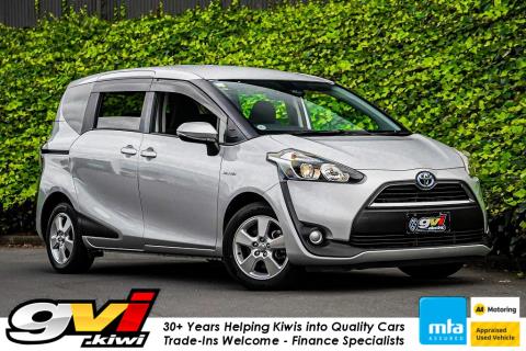 2015 Toyota Sienta Hybrid 7 Seater
