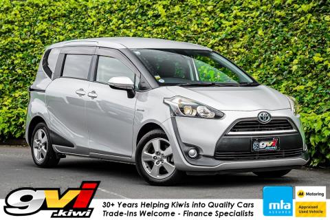 2015 Toyota Sienta Hybrid 7 Seater