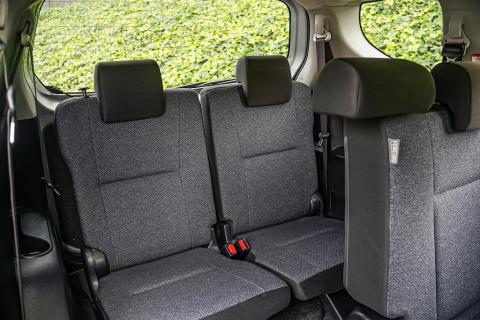 2015 Toyota Sienta Hybrid 7 Seater - Thumbnail