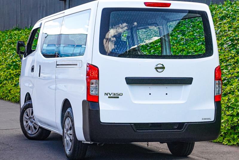 2018 Nissan NV350 / Caravan 5 Door