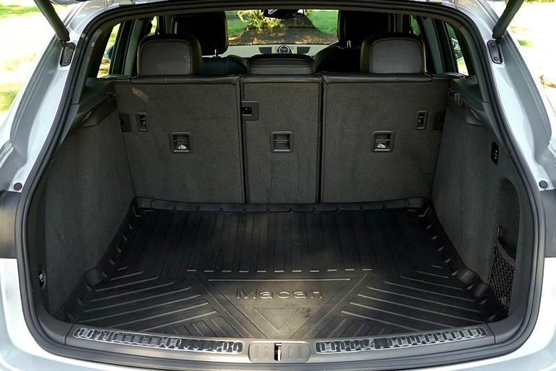 2014 Porsche Macan S