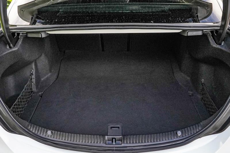 2016 Mercedes Benz C 200 AMG Line