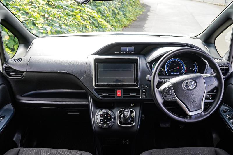 2017 Toyota Noah G / Voxy