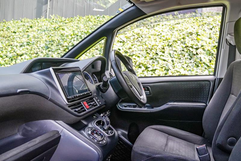 2017 Toyota Noah G / Voxy