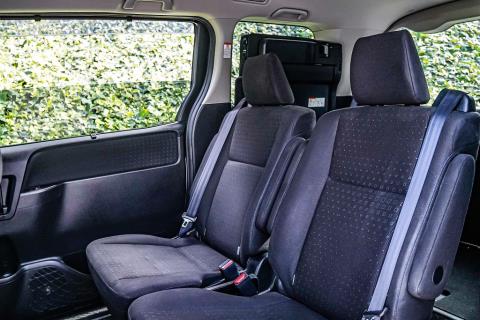 2017 Toyota Noah G / Voxy - Thumbnail