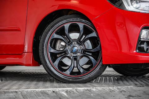 2016 Subaru Levorg 2.0GT-S Turbo - Thumbnail