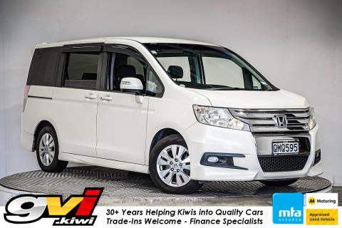 2011 Honda Step Wagon - Thumbnail