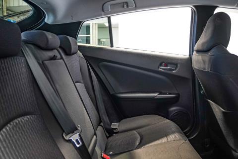 2018 Toyota Prius S Hybrid - Thumbnail