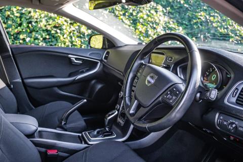 2014 Volvo V40 T4 Hatchback - Thumbnail