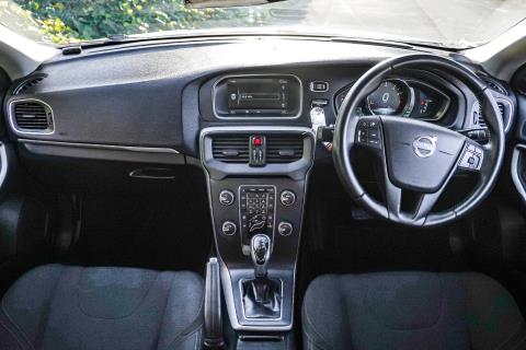 2014 Volvo V40 T4 Hatchback - Thumbnail