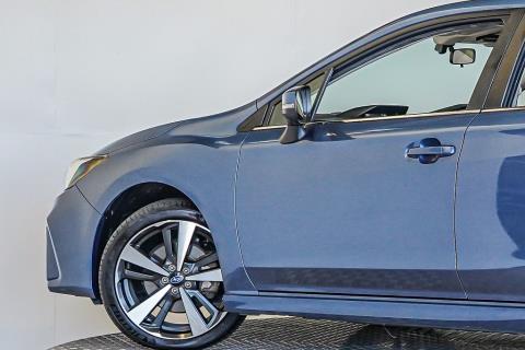 2017 Subaru Impreza G4 2.0i-S - Thumbnail