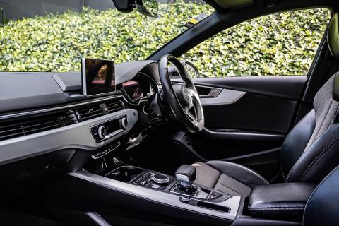 2018 Audi A4 2.0TFSI S Line - Thumbnail