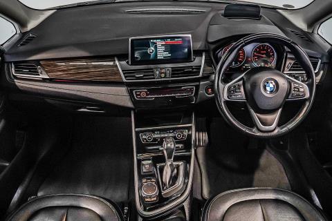 2015 Bmw 220i 7 Seater - Thumbnail