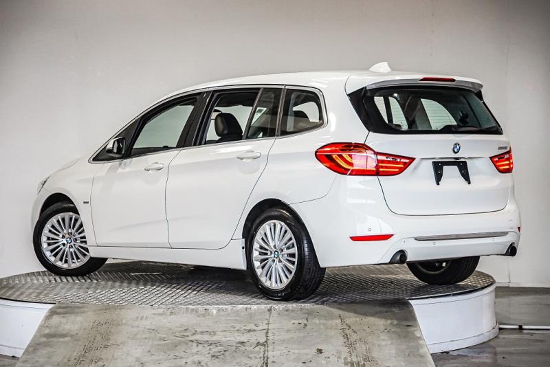 2015 Bmw 220i 7 Seater
