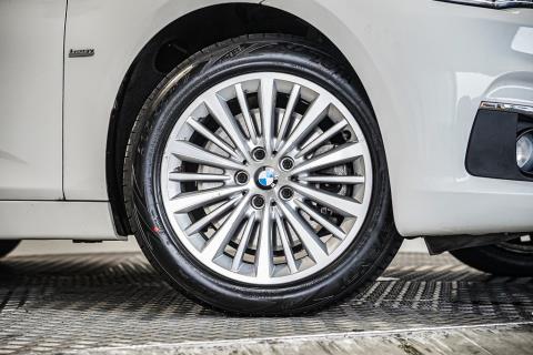 2015 Bmw 220i 7 Seater - Thumbnail