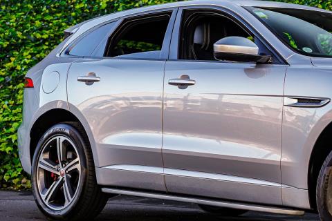 2018 Jaguar F-Pace S AWD - Thumbnail