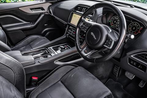 2018 Jaguar F-Pace S AWD - Thumbnail