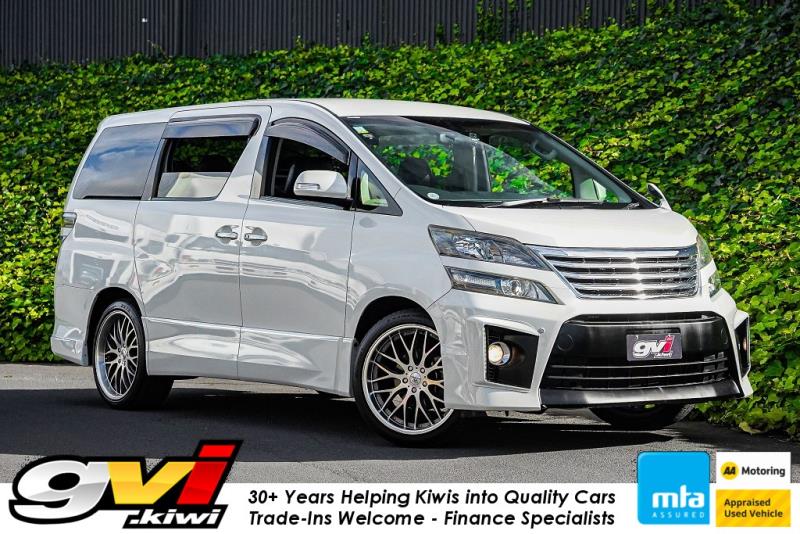 2014 Toyota Vellfire 2.4Z / Alphard