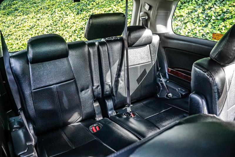 2014 Toyota Vellfire 2.4Z / Alphard