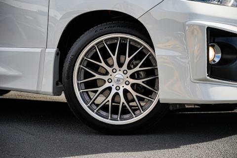2014 Toyota Vellfire 2.4Z / Alphard - Thumbnail
