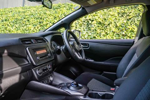 2017 Nissan Leaf 40S - Thumbnail