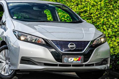2017 Nissan Leaf 40S - Thumbnail