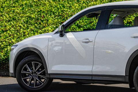 2017 Mazda CX-5 25S LTD - Thumbnail