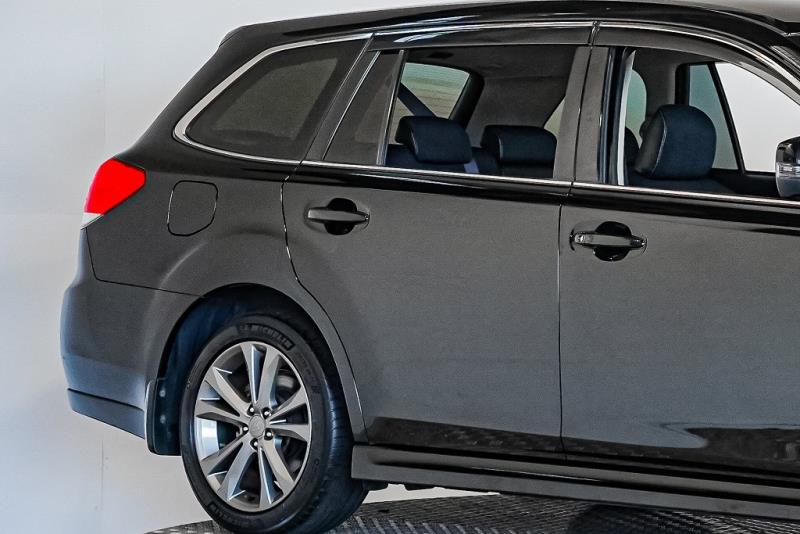 2013 Subaru Legacy 2.5i B Sport