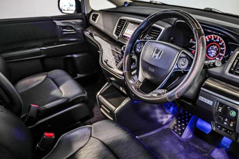 2014 Honda Odyssey Absolute - Thumbnail