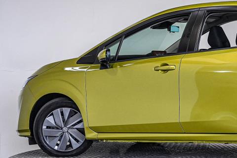2022 Nissan Note e-Power X - Thumbnail