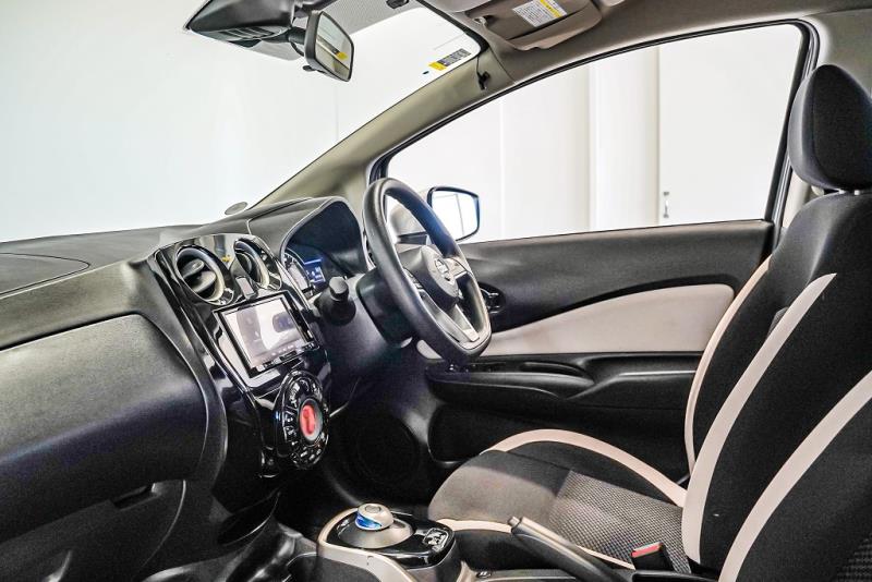 2017 Nissan Note e-Power X