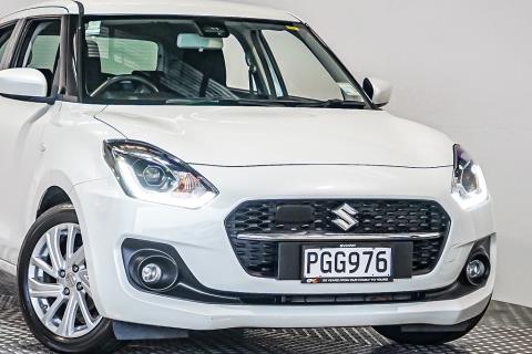 2022 Suzuki Swift Hybrid Limited - Thumbnail