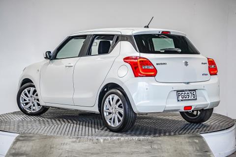2022 Suzuki Swift Hybrid Limited - Thumbnail