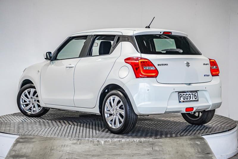 2022 Suzuki Swift Hybrid Limited