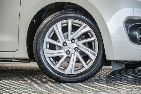 2022 Suzuki Swift Hybrid Limited - Thumbnail