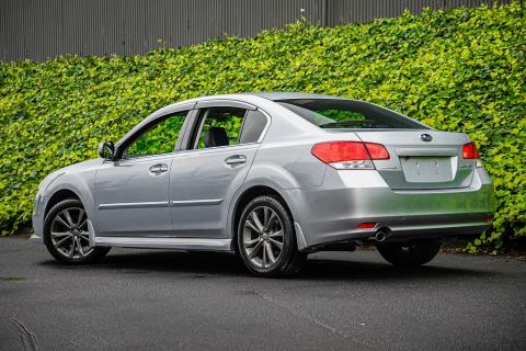 2013 Subaru Legacy B4 2.5i-B - Thumbnail