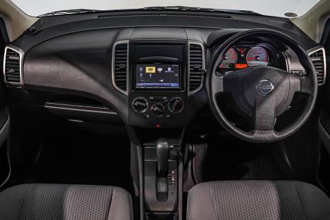 2018 Nissan Wingroad 15B - Thumbnail