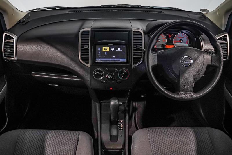 2018 Nissan Wingroad 15B