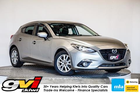 2014 Mazda Axela 15S / 3 Sport