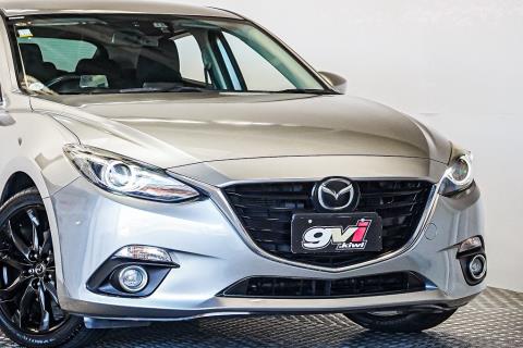 2014 Mazda Axela 20S / 3 Sport - Thumbnail