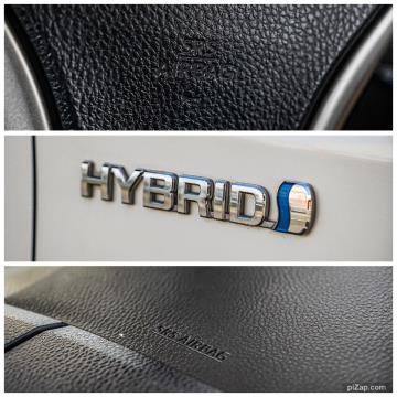 2014 Toyota Voxy V / Noah - Thumbnail