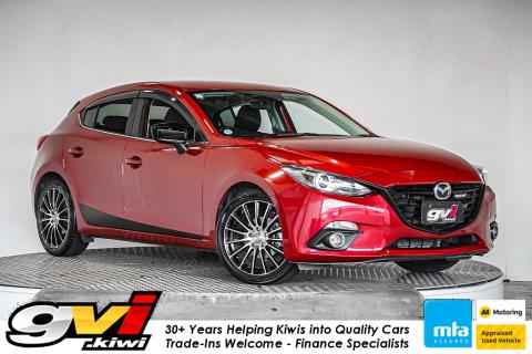 2014 Mazda Axela / 3 Sport
