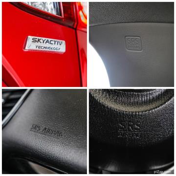2014 Mazda Axela / 3 Sport - Thumbnail