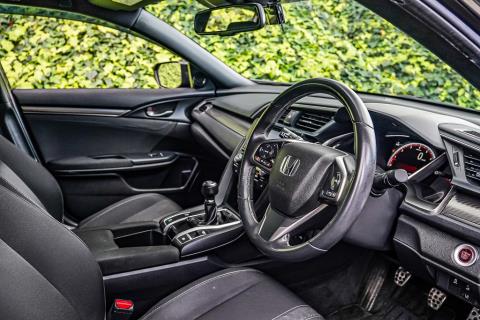 2018 Honda Civic RS Turbo - Thumbnail