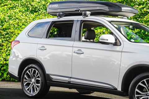 2015 Mitsubishi Outlander 4WD 24G - Thumbnail