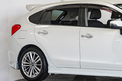 2016 Subaru Impreza Sport 2.0i-S - Thumbnail